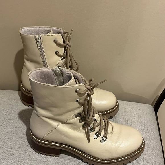 Bertuchi Almond/Cream Leather Lug Sole Lace-up Combat Boots, sz 7.5 - Picture 2 of 6